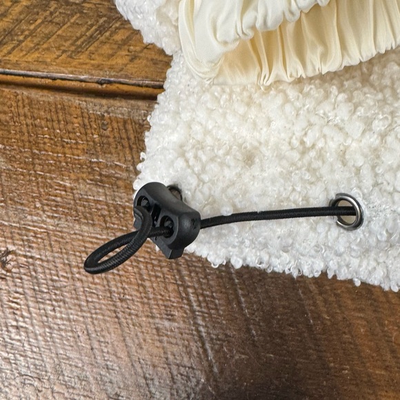 The Sweatshirt Project Sherpa Fleece Jacket Women’s Large Ivory - Picture 7 of 7